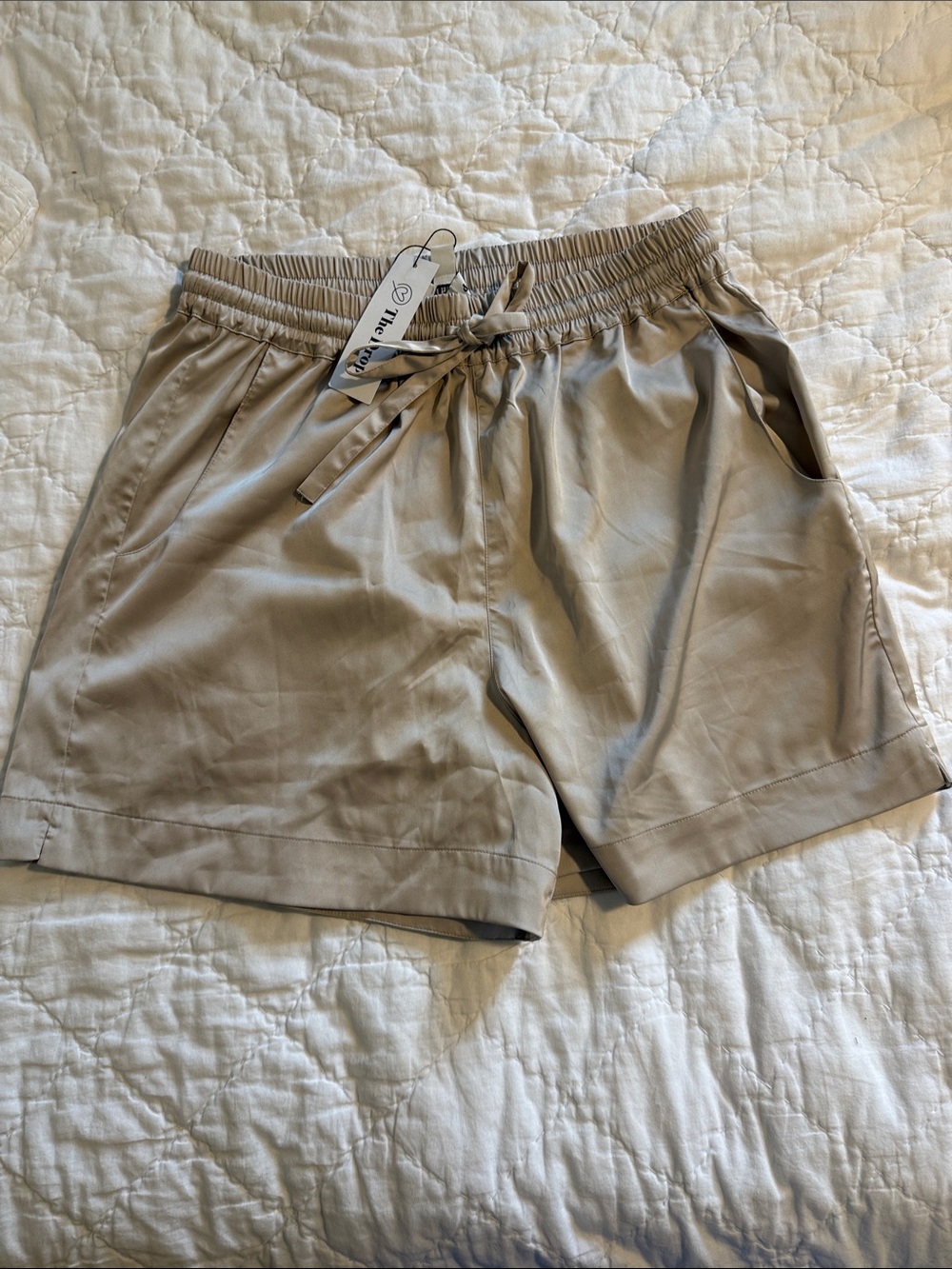 Women’s Drawstring Athletic Shorts - Taupe